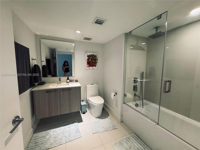 1133 102nd Street 403, Bay Harbor Islands, FL 33154
