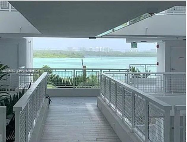 1133 102nd Street 403, Bay Harbor Islands, FL 33154