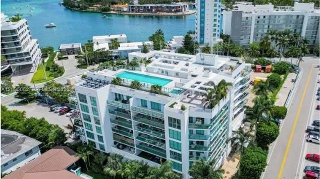 1133 102nd Street 403, Bay Harbor Islands, FL 33154
