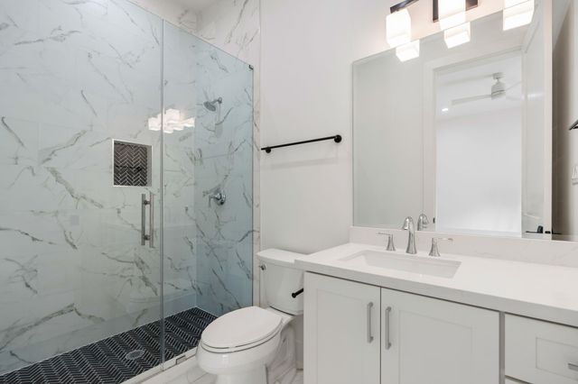 2628 Sunset Boulevard, West University Place, TX 77005