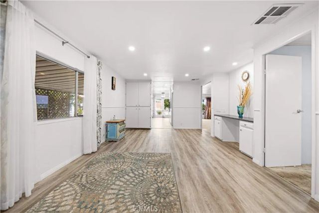 1035 E Huntington 17, Monrovia, CA 91016