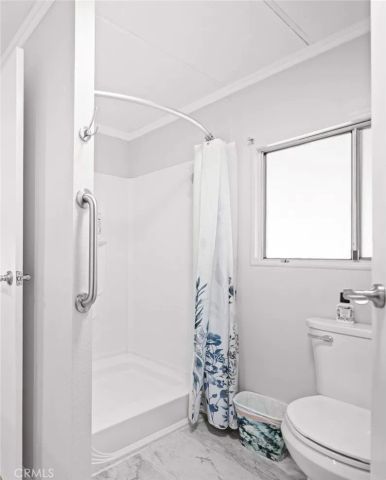1035 E Huntington 17, Monrovia, CA 91016