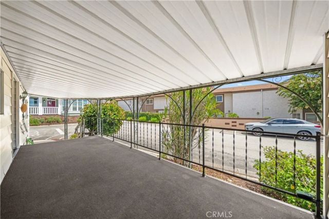 1035 E Huntington 17, Monrovia, CA 91016