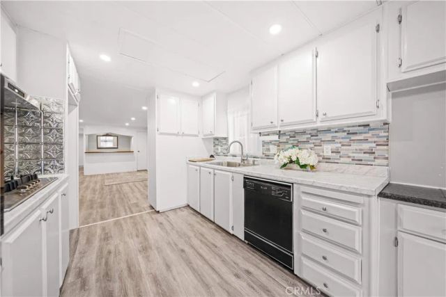 1035 E Huntington 17, Monrovia, CA 91016