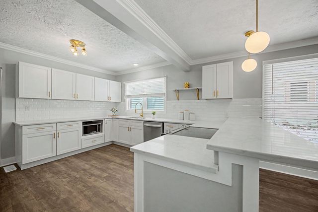 318 Scott Avenue, Paris, KY 40361