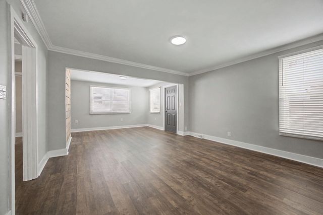 318 Scott Avenue, Paris, KY 40361