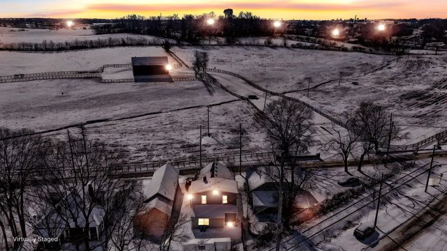 318 Scott Avenue, Paris, KY 40361