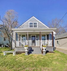 318 Scott Avenue, Paris, KY 40361