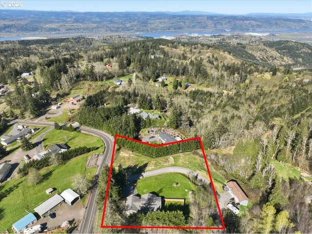108 POWDER HILL Dr, Kalama, WA 98625