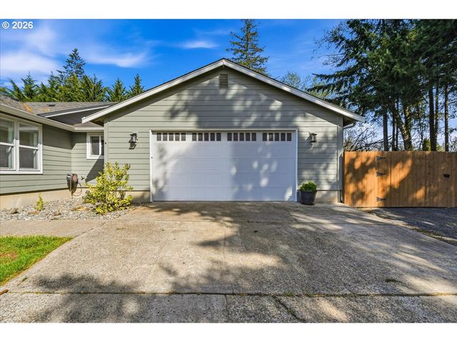 108 POWDER HILL Dr, Kalama, WA 98625