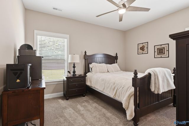 121 Phillipsridge Drive, Huntsville, AL 35811