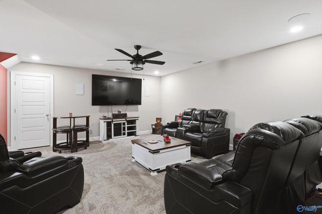 121 Phillipsridge Drive, Huntsville, AL 35811