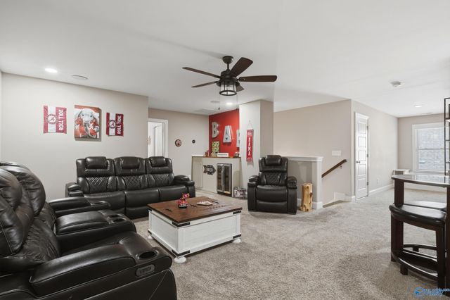 121 Phillipsridge Drive, Huntsville, AL 35811