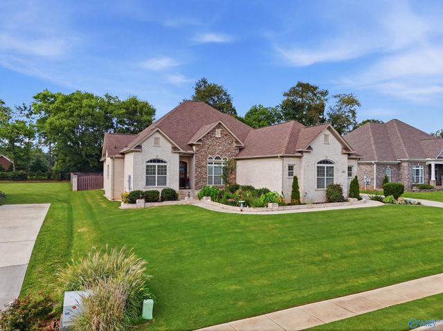 121 Phillipsridge Drive, Huntsville, AL 35811