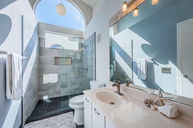 6151 BAHIA DEL MAR BOULEVARD 226, St Petersburg, FL 33715