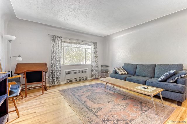 1130 N Pennsylvania Street 202, Denver, CO 80203