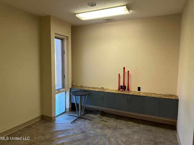500 N Martin Luther King Jr Street, Natchez, MS 39120