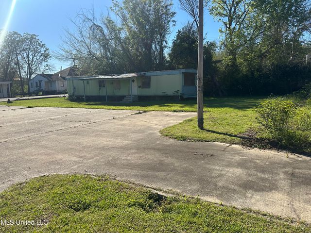500 N Martin Luther King Jr Street, Natchez, MS 39120