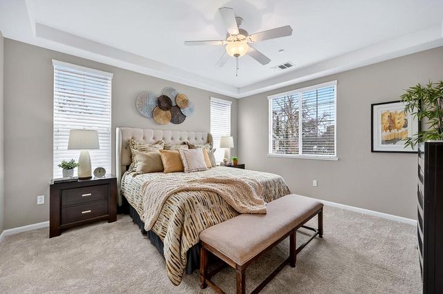 5998 Camden Cir, Citrus Heights, CA 95621