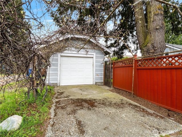 3521 S 11th Street, Tacoma, WA 98405