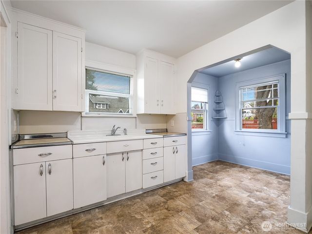 3521 S 11th Street, Tacoma, WA 98405