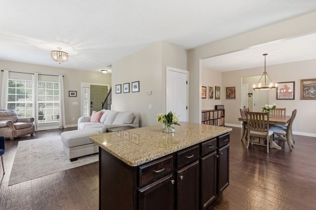 6935 Calderwood Dr, Antioch, TN 37013