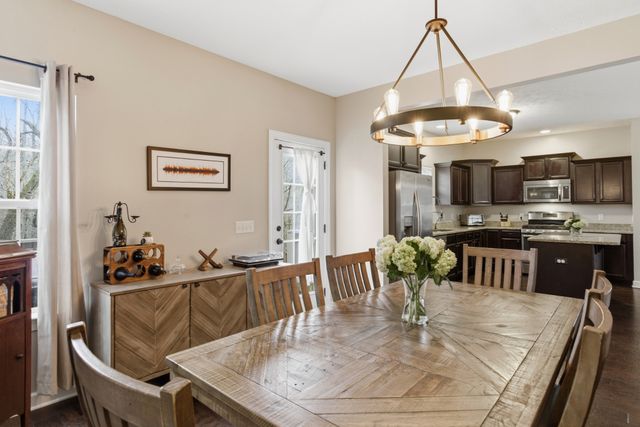 6935 Calderwood Dr, Antioch, TN 37013