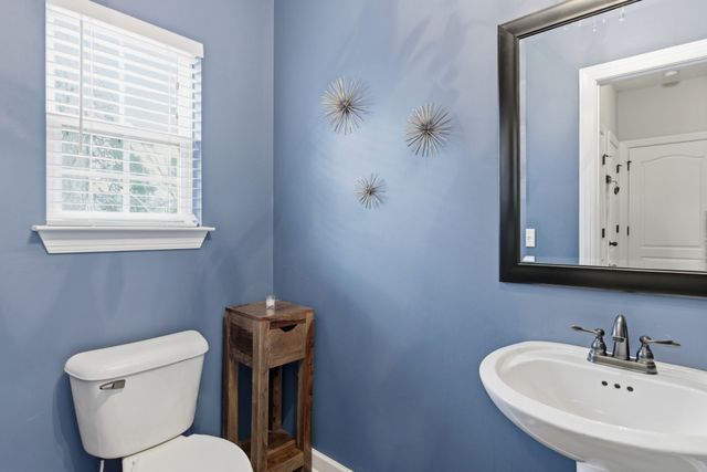 6935 Calderwood Dr, Antioch, TN 37013