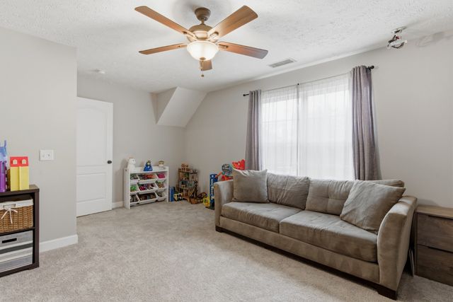 6935 Calderwood Dr, Antioch, TN 37013