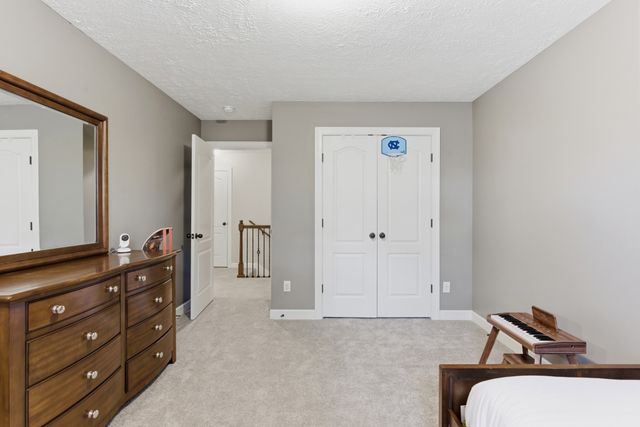 6935 Calderwood Dr, Antioch, TN 37013