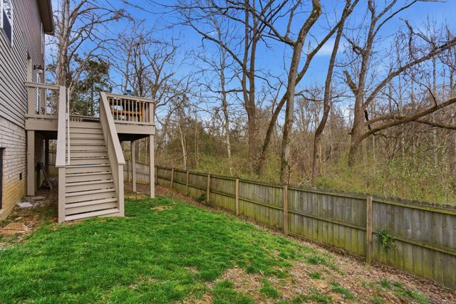 6935 Calderwood Dr, Antioch, TN 37013