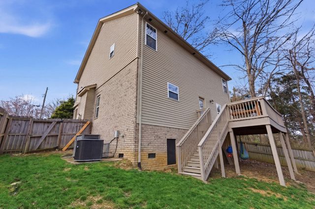 6935 Calderwood Dr, Antioch, TN 37013