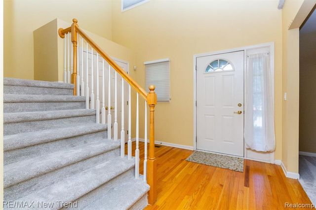 43159 Sandstone, Novi, MI 48377