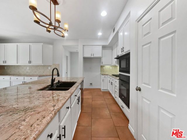 2914 Similax Court, Palmdale, CA 93551