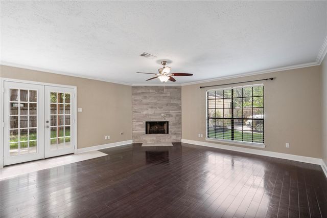 19 Kearny Brook Place, The Woodlands, TX 77381