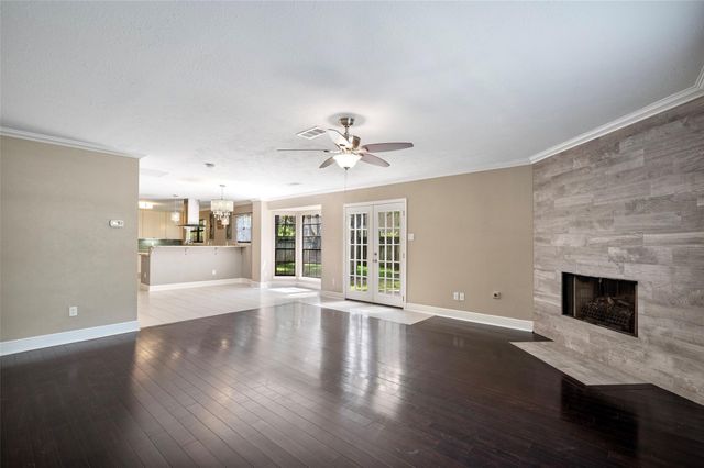 19 Kearny Brook Place, The Woodlands, TX 77381