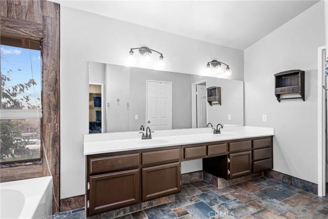 41056 Ridgegate, Palmdale, CA 93551