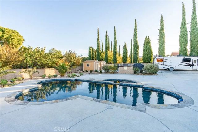 41056 Ridgegate, Palmdale, CA 93551