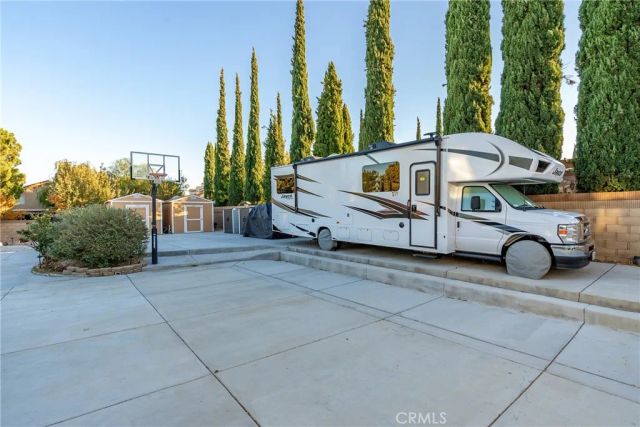 41056 Ridgegate, Palmdale, CA 93551
