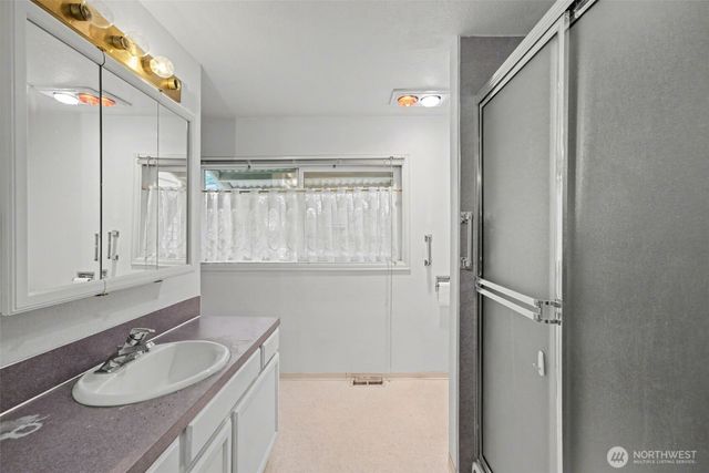 6109 Pacific Avenue, Tacoma, WA 98408