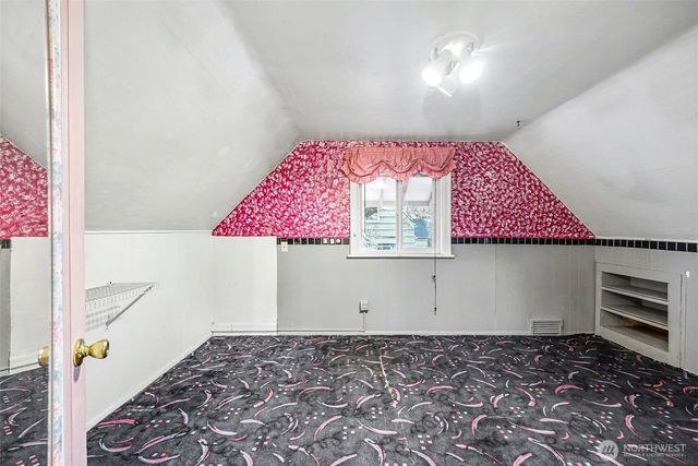 6109 Pacific Avenue, Tacoma, WA 98408