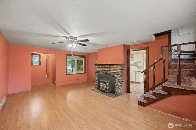 6109 Pacific Avenue, Tacoma, WA 98408