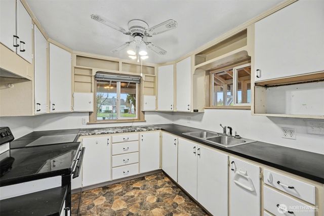 6109 Pacific Avenue, Tacoma, WA 98408