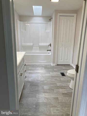 1054 HEATHER DRIVE, Chambersburg, PA 17202
