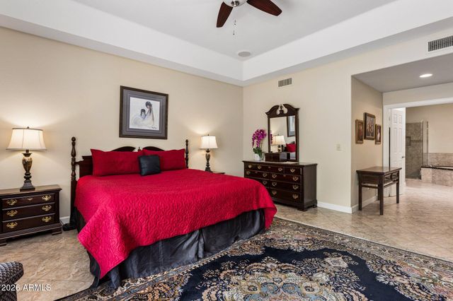 8115 E JENAN Drive, Scottsdale, AZ 85260