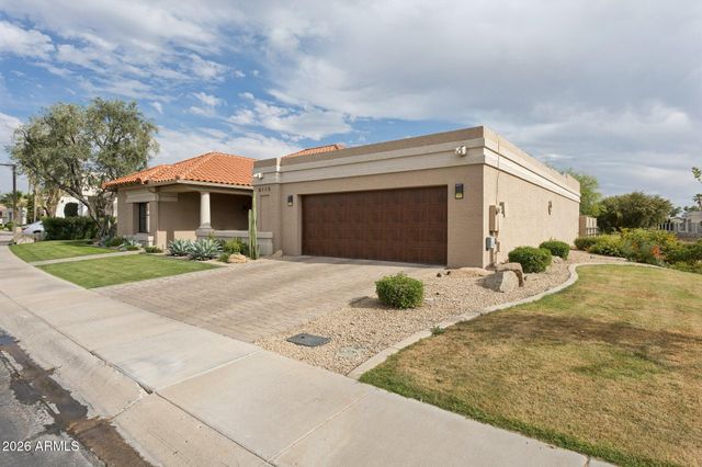8115 E JENAN Drive, Scottsdale, AZ 85260