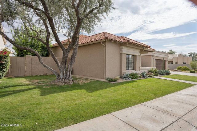 8115 E JENAN Drive, Scottsdale, AZ 85260