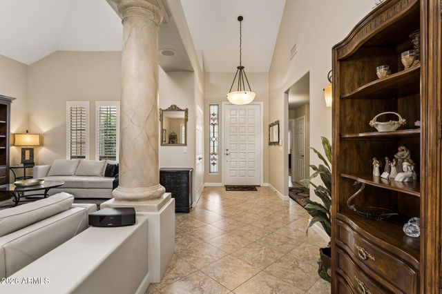 8115 E JENAN Drive, Scottsdale, AZ 85260