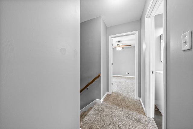 1564 Barrett Dr, Clarksville, TN 37043