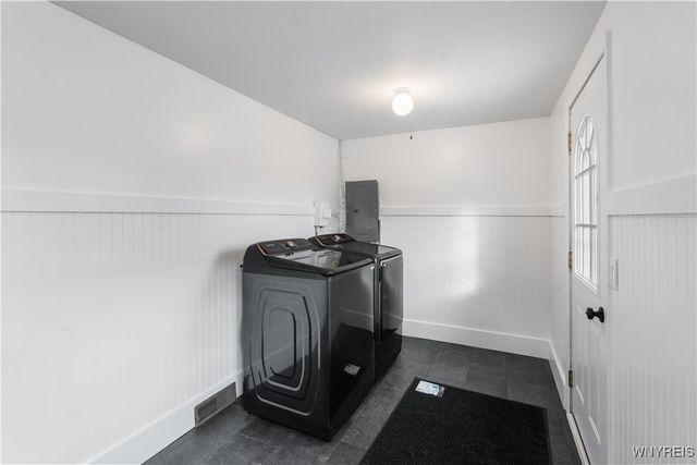 7048 Safford Avenue, Castile, NY 14530